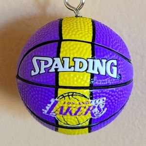 NBA "Lakers" keychain